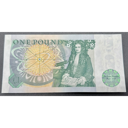 331 - Ten Uncirculated Somerset One Pound Notes with Sequential Serial Numbers.