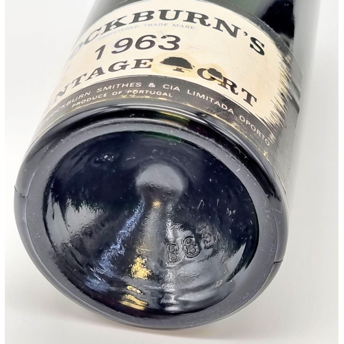 598 - A 1963 Bottle of Cockburn's Vintage Port.