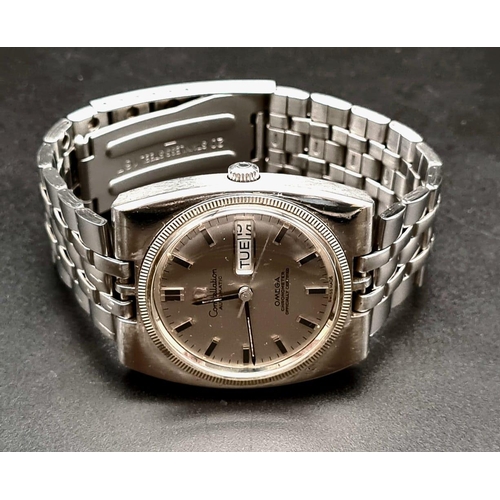 28 - A Vintage Omega Constellation Gents Watch. Stainless steel strap and case - 40 x 36mm. Silver tone d... 