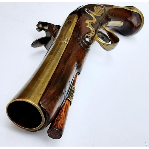 99 - An Antique Probin Blunderbuss Flintlock Single Shot Pistol. A brass round barrelled blunderbuss pist... 