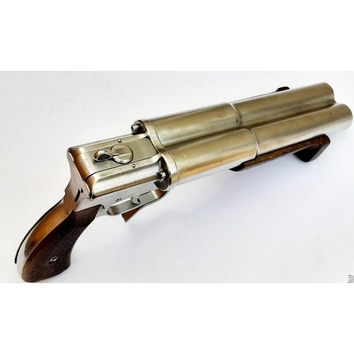 363 - A Walther Kriegsmarine Single Shot Flare Pistol. A Kriegsmarine U-Boat Double Barrel flare gun was p... 