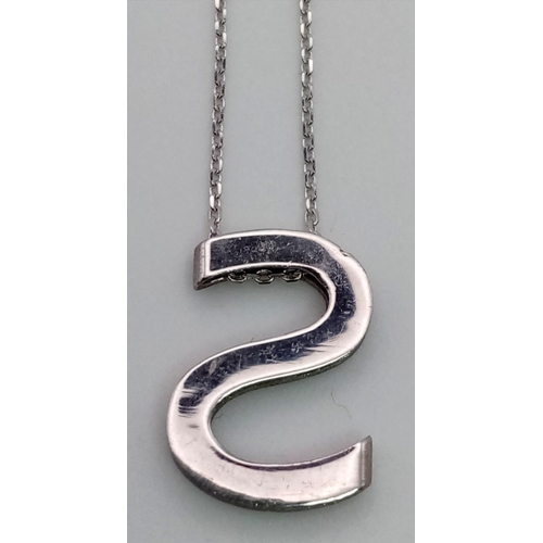 918 - 9K gold rhodium plated Initial S pendant. Chain Length: 44cm. Pendant length: 1cm. 1.72 grams.