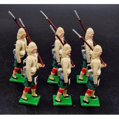 370 - A Vintage Set of Six Sudan War Highland Lead Soldiers.