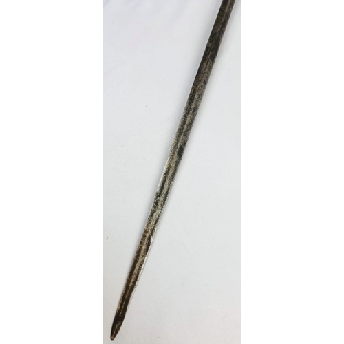 1113 - An Antique Middle Eastern Sword Brass Hilt 95cm Length