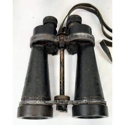 307 - 1940 Dated British Naval Anti Submarine Binoculars with Filters. Maker: Barr and Stroud.