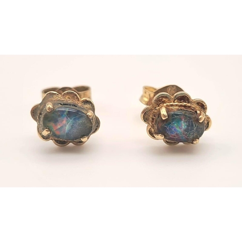 949 - 9K YELLOW GOLD OPAL STUD EARRINGS 1.2G