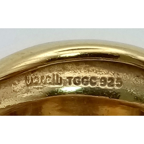 787 - A Richly Gilded Vintage 925 Silver Band Ring with Brushed Effect Decoration. Size O. 8.65g.