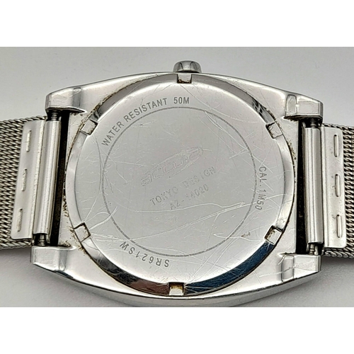 1132 - A Vintage Silver-Toned Accu 2 Watch. Mesh steel strap. Case - 42 x 35mm. Quartz movement in working ... 