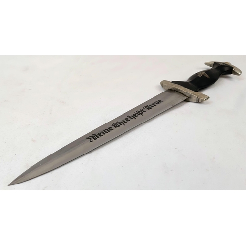 98 - 3rd Reich Waffen SS Enlisted Mans Dagger. Maker: Gottlieb Hammesfahr.