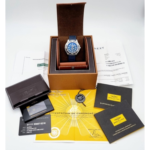 11 - A Breitling Super Ocean Chronometer Gents Watch. Blue rubber strap. Stainless steel case -41mm. Blue... 