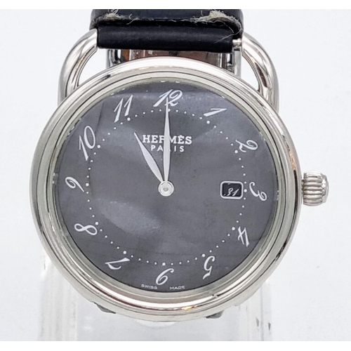 33 - A Hermes Arceau Gents Quartz Watch. Black leather strap. Stainless steel case - 38mm. Anthracite dia... 