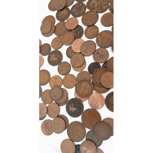 672 - A Parcel of Mixed British Vintage and Antique Copper Coinage dating from 1820 to 1960’s including WW... 