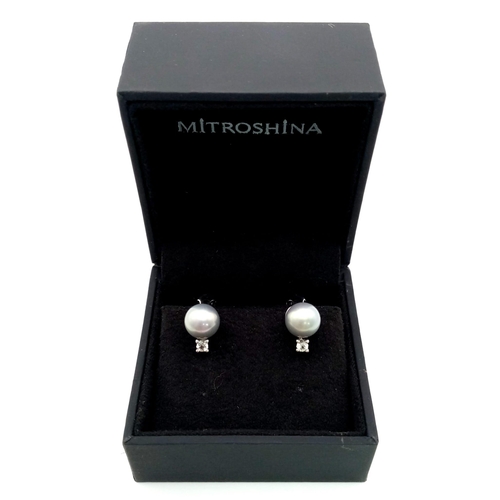 914 - New Sterling Silver Pearl and Stone Set Earrings (8mm Pearls) in Presentation Box.