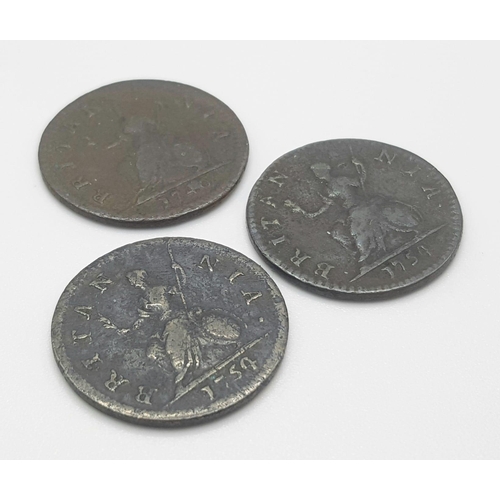 37 - Three George II Farthings. 1746 and 2 x 1754. Please see photos for conditions.