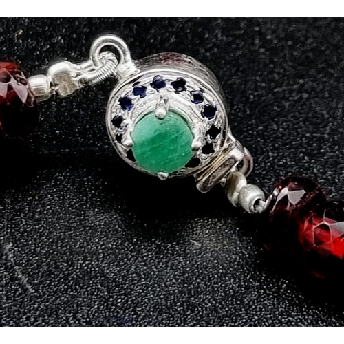 480 - 200ct Faceted Garnet Gemstone Single Strand necklace with an Emerald Clasp in 925 Silver. 42cm.