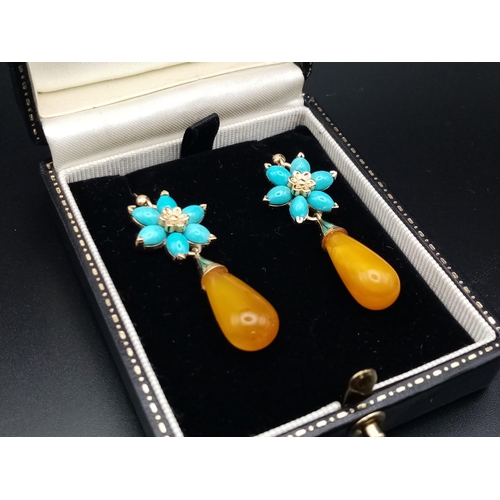 23 - A Vintage Pair of 18K Yellow Gold Natural Turquoise and Amber Teardrop Earrings. 4cm drop. 9.51g tot... 