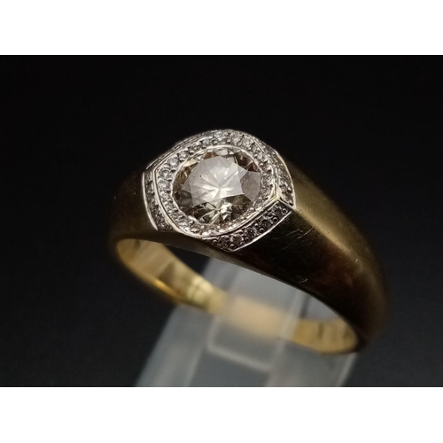 485 - An 18K Yellow Gold Champagne Diamond Gents Ring. 1.1ct. Size T. 10.1g total weight. Comes with a W.G... 