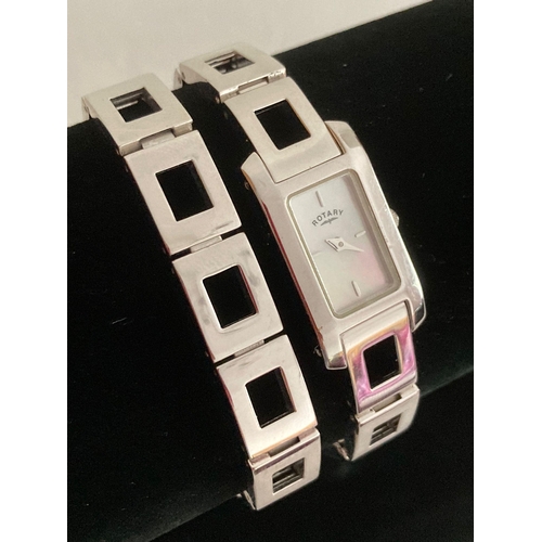 1012 - Ladies ROTARY WRISTWATCH and BRACELET  in silver tone. Wristwatch having Quartz movement, square cas... 