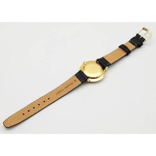 628 - A Vintage 18K Gold Vacheron and Constantin Gents Watch. Black leather strap. 18k gold case - 35mm. W... 