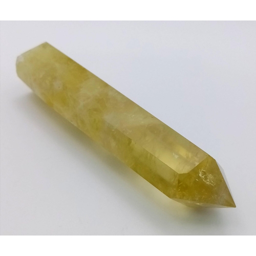 182 - A large natural quartz crystal (Variety: CITRINE, often called lemon quartz) in excellent condition ... 