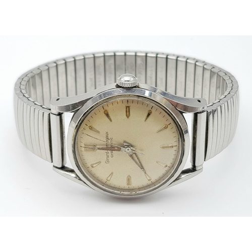 150 - Vintage Girard-Perregaux Gyromatic Stainless Steel Manual Wind Wristwatch 35mm including crown, expa... 