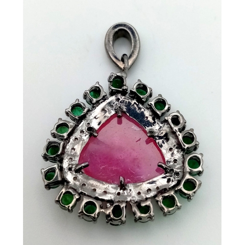 541 - Natural Gemstones Ruby and Emerald Pendant. 12.25cts, Dia-0.35cts.