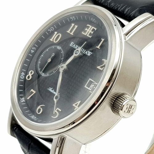 433 - A Thomas Earnshaw Automatic Gents Watch. Black leather strap and stainless steel case - 40mm. Black ... 