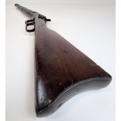 37 - A Rare 1892 Winchester Saddle Ring Carbine Lever Action Rifle. 44WCF (44-40) calibre. Manufactured i... 