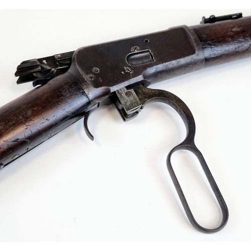 37 - A Rare 1892 Winchester Saddle Ring Carbine Lever Action Rifle. 44WCF (44-40) calibre. Manufactured i... 