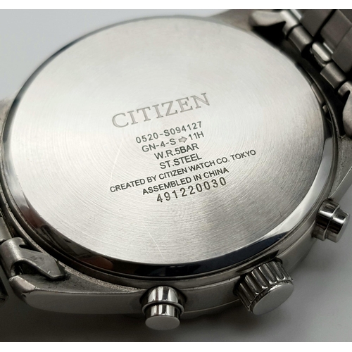 389 - A Citizen Chronograph Gents Watch. Stainless steel strap and case - 45mm. Black dial with three sub ... 