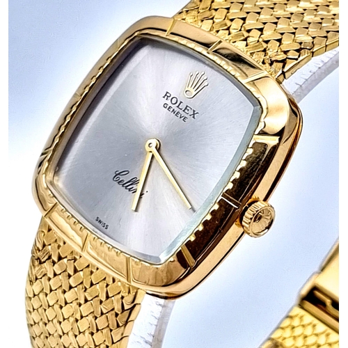 100 - A gents ROLEX CELLINI, solid 18 K yellow gold watch and strap, Case width 30 mm  with smoked grey di... 