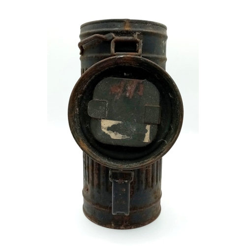 105 - A German WW2 Luftwaffe Gas Mask Cannister. 28cm tall.
12cm diameter.