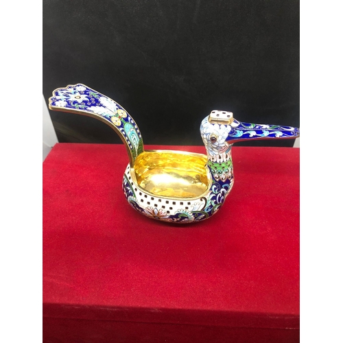 1264 - Russian silver enamel large bird kovsh 
Weight 208.8 grams 
Length 18.5cm
Height top of tail 10.2cm
... 