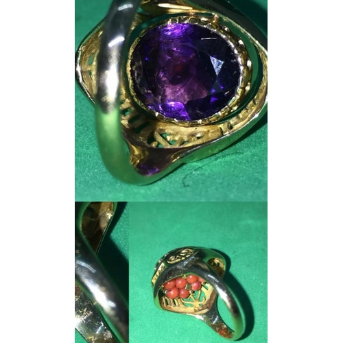 493 - A Antique Novelty Rare 14k solid Yellow Gold Spinning or Reversible Coral Amethyst Ring.

2 in 1 RIN... 