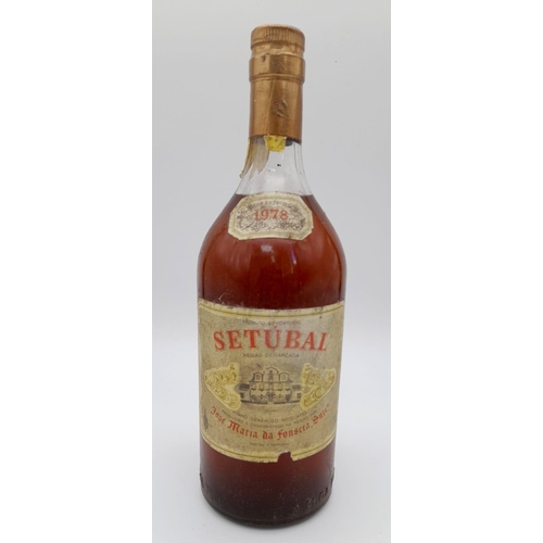 505 - A bottle of 1978 Setúbal Moscatel Sweet Wine.