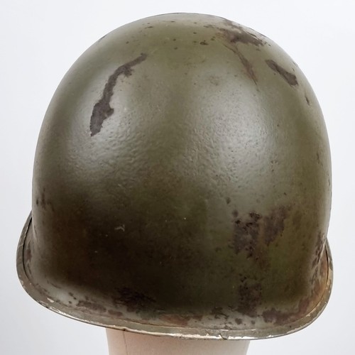 76 - WW2 U.S 28th Infantry Division Swivel Bale Front Seam Helmet.