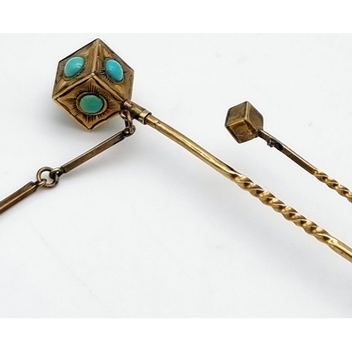 164 - An Antique Victorian 9K Yellow Gold Double Stick Pin - set with turquoise. 6cm - largest pin. 2.58g ... 