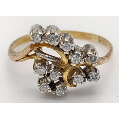 227 - An 18K Yellow Gold Vintage Diamond Cluster Ring. 0.15ct. Size P. 3g total weight.