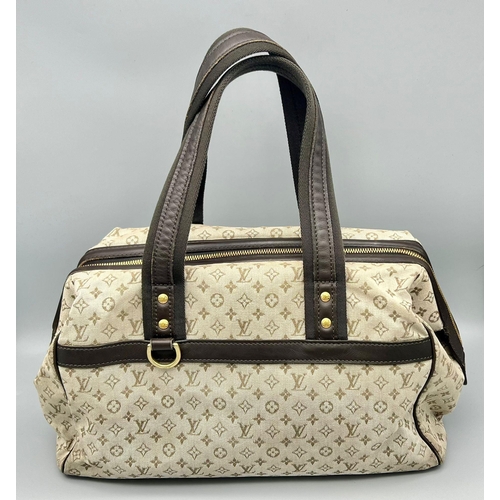 79 - A Louis Vuitton Josephine Handbag. Monogram pale green on cream LV Canvas. Leather and green cloth h... 