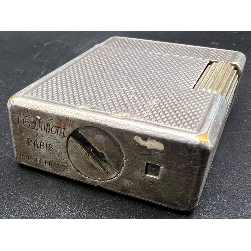 463 - A Vintage Silver Tone Dupont Lighter. A/F