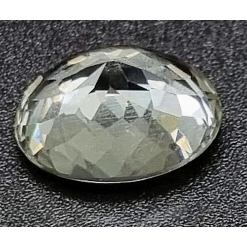 747 - A 5.6ct Natural Green Amethyst in a Oval Shape. Come with GLI certificate