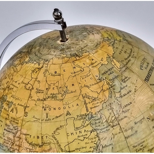 327 - A 1936 Phillips 6 inch table top globe. A lovely 1936 Phillips 6 inch terrestrial globe. 10,1/2 inch... 