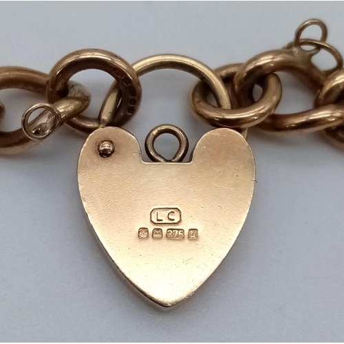 508 - A Vintage Belcher Link Bracelet with Heart Clasp. 18cm. 18.12g.