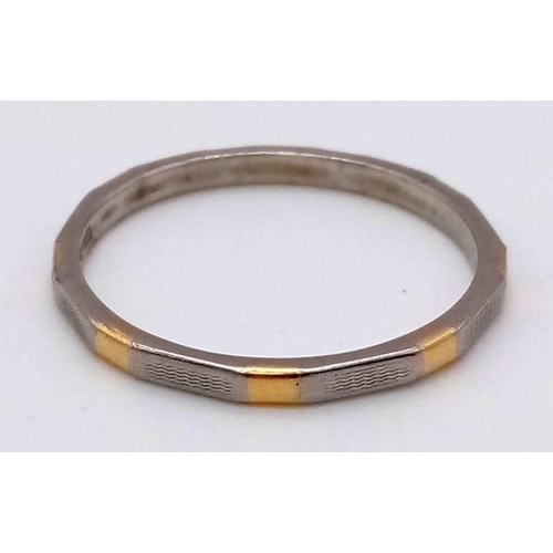 540 - A Vintage 18K Yellow Gold and Platinum Multi-Sided Band Ring. Size P. 2.51g