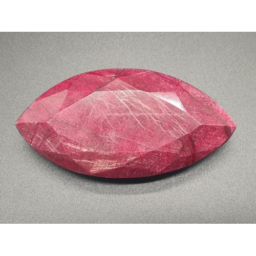 840 - A large 681.95ct natural corundum (Ruby) with IDT certification