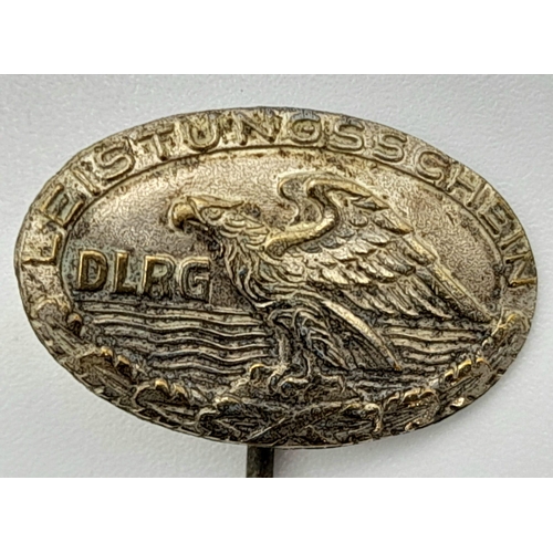 465 - A 3rd Reich D.L.R.G. German Lifesaving Association Lapel Pin.  Worn by lifeguards.