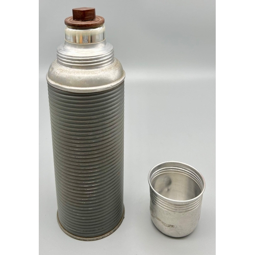 544 - A WW2 German Luftwaffe Bomber Thermos Flask Dated 1941.