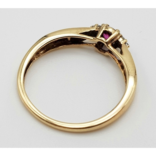 1013 - A 9K Yellow Gold Ruby and Diamond Trilogy Ring with Ruby Accents. Size O. 1.88g total weight.