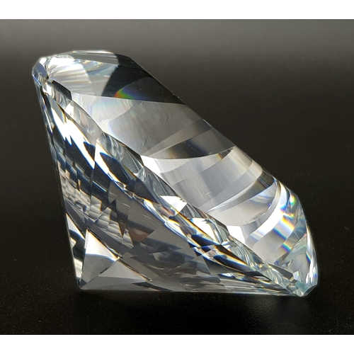 428 - A SWAROVSKI SILVER CRYSTAL DIAMOND SHAPE IN ORIGINAL BOX.  368.8gms   9cms diameter.