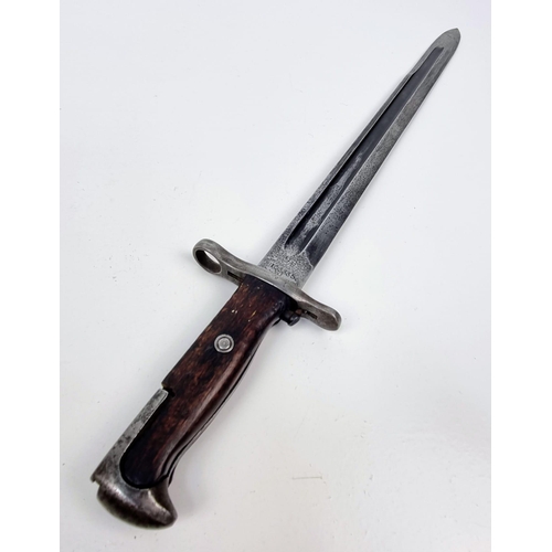 131 - A WW1 US 1905 Pattern Springfield Bayonet. Maker: Rock Island Armoury 1907 Dated.